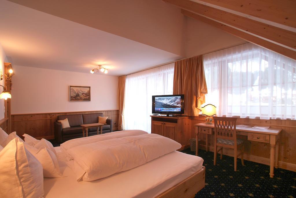 Hotel Fatlar Ischgl Extérieur photo