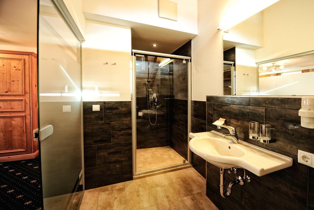 Hotel Fatlar Ischgl Extérieur photo