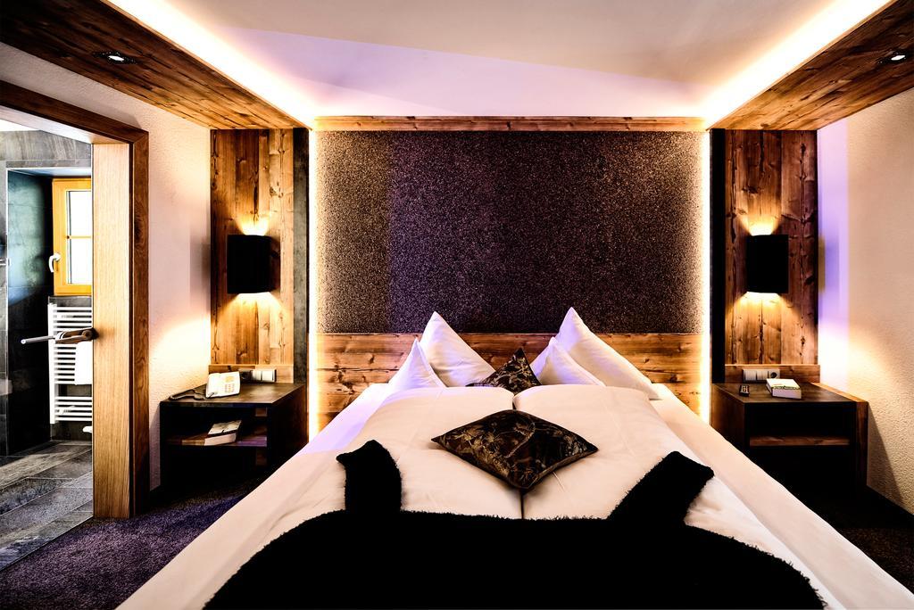 Hotel Fatlar Ischgl Extérieur photo